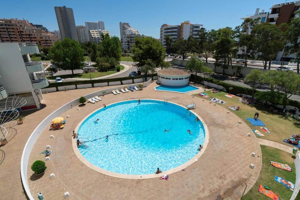 Front Beach Apartment ปอร์ติเมา ภายนอก รูปภาพ