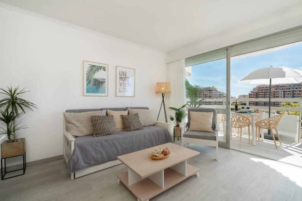 Front Beach Apartment ปอร์ติเมา ภายนอก รูปภาพ